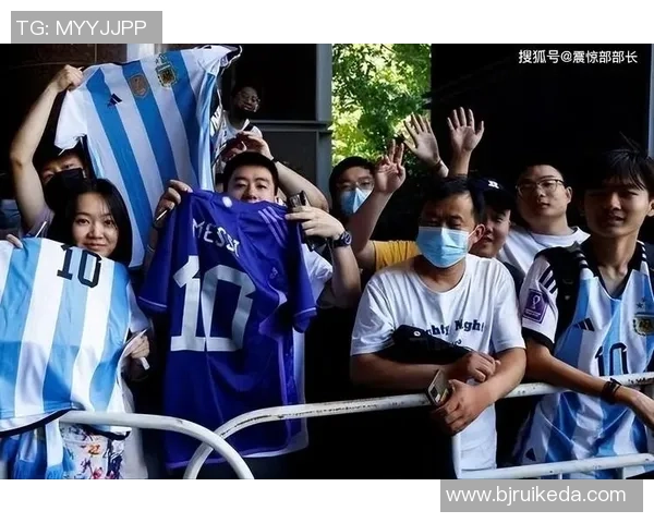 杭州飞盘队实力引发热议球迷对比赛公平性展开激烈讨论